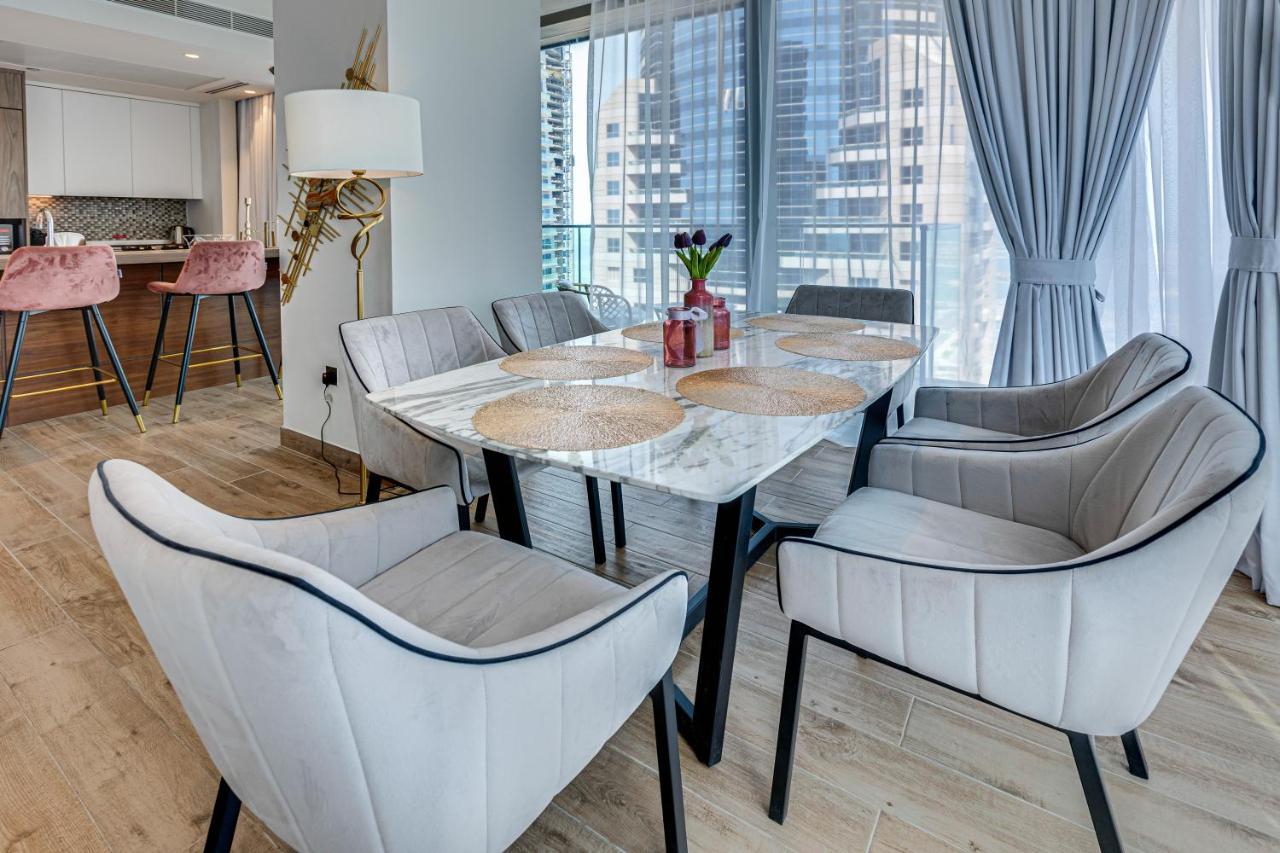 Luxury In Marina Gate Jumeirah Living